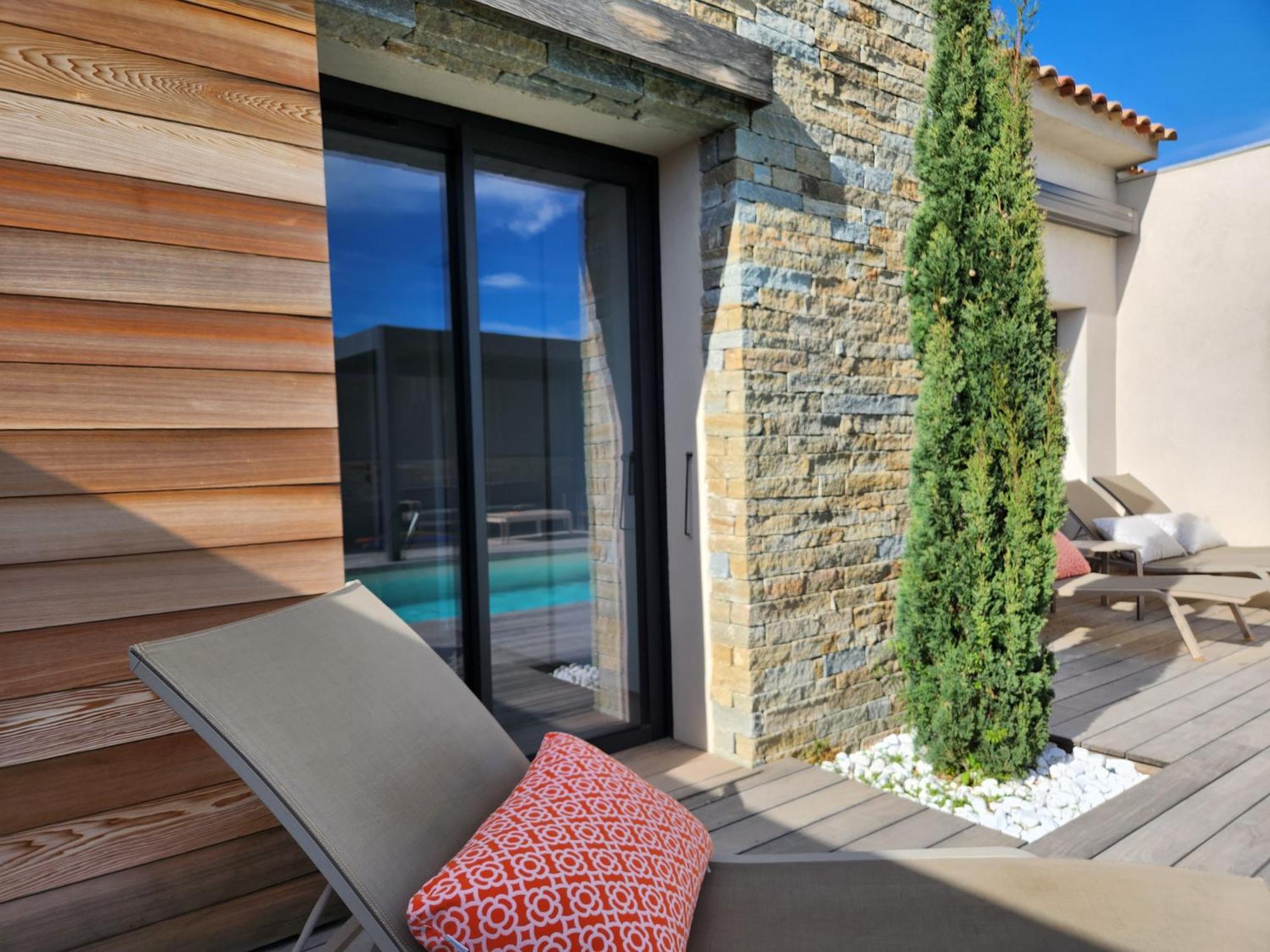 Villa Home Holiday A Cala Rossa Lecci Exterior photo