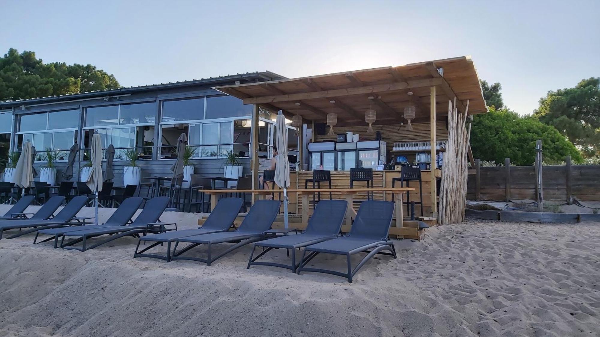 Villa Home Holiday A Cala Rossa Lecci Exterior photo