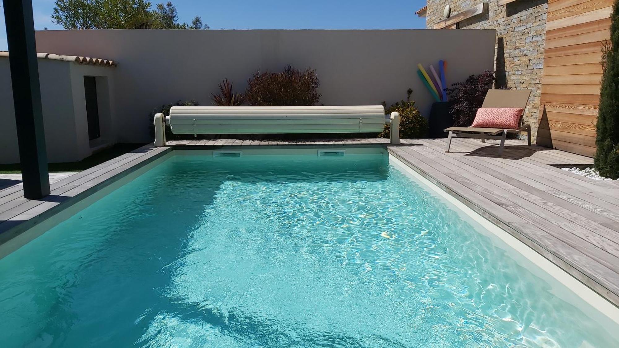 Villa Home Holiday A Cala Rossa Lecci Exterior photo